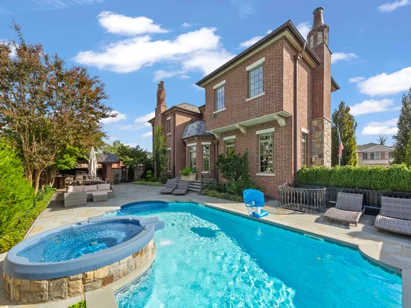 14-30 158th Street image 10 of 42