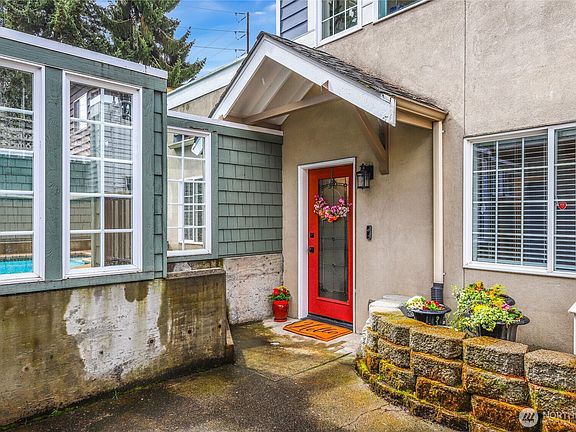3rd image of 9508 9th Avenue NW