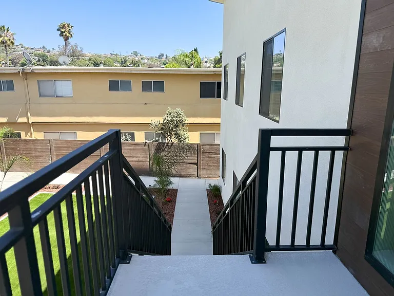 Park Villas La Mesa — Photo 15