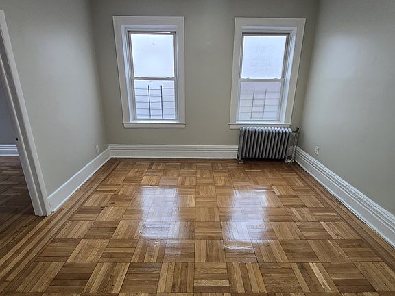 5th image of 196 Roseville Ave APT 24