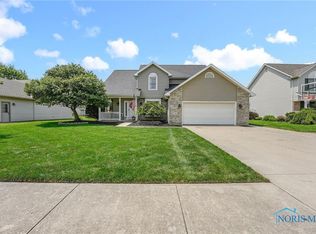 414 Nevada Ln, Findlay, OH 45840
