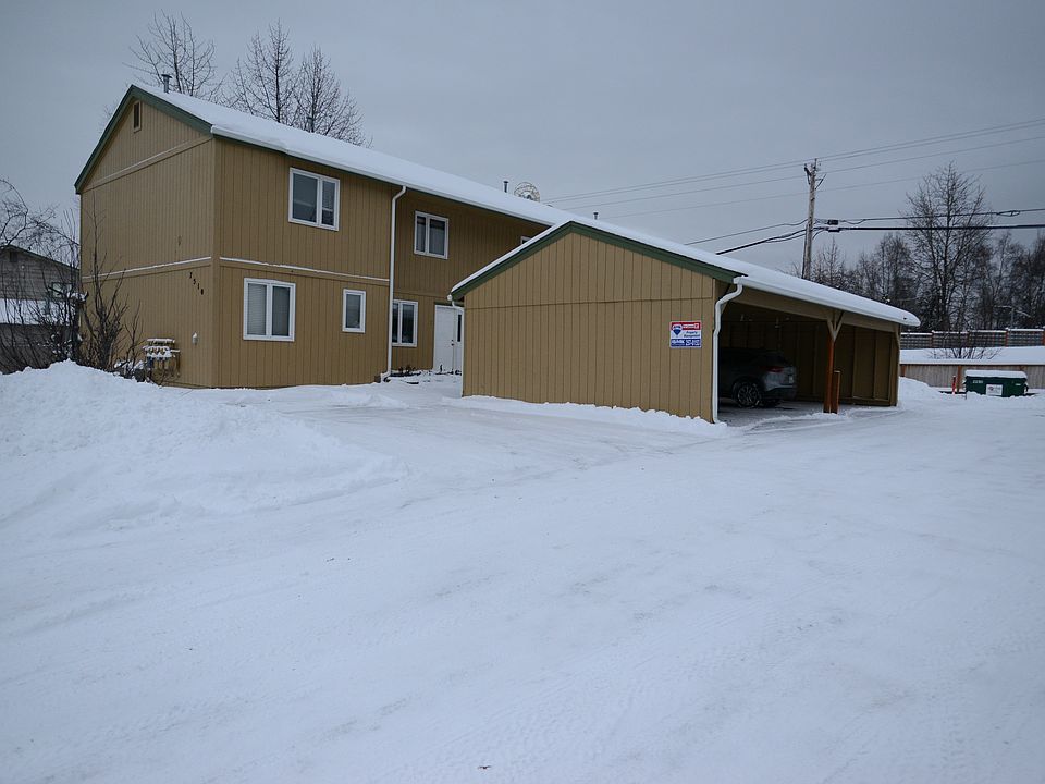 Outside view from Bearfoot Circle