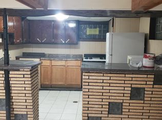 11101 S Ave E #BASEMENT, Chicago, IL 60617