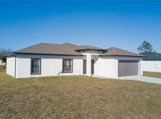 2107 Jefferson Ave, Alva, FL 33920