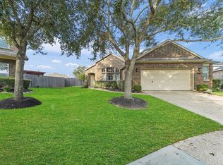 527 Burham Ln, League City, TX 77573