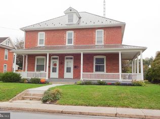 203 S Park Ave, Mercersburg, PA 17236