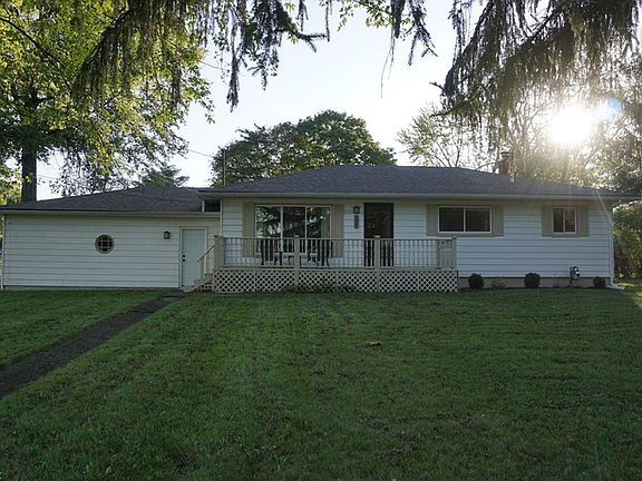 2nd image of 1227 Blueberry Hill Dr