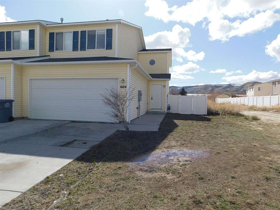 1st image of 604 Dinwoody Way