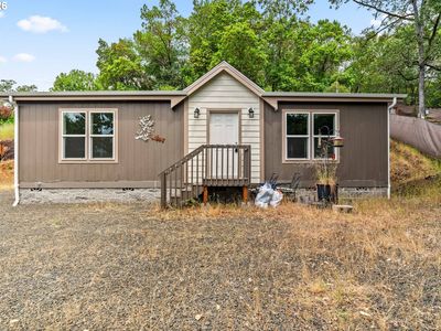 1424 Ridge Ave, Roseburg, OR, 97470