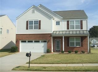 8604 Heartleaf Rd, Charlotte, NC 28227