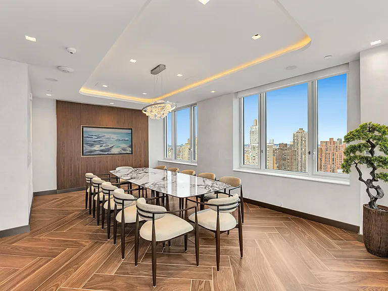 250 E 83rd St #3B — Photo 11
