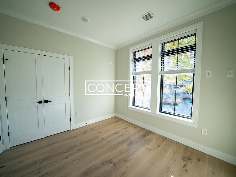 157 Everett St #301 — Photo 10