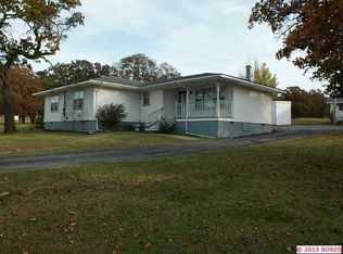 12570 New Lake Rd, Henryetta, OK 74437