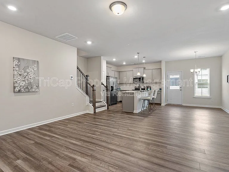 416 Glen Clova Dr — Photo 7