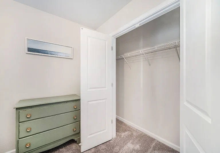 318 Lanyard St — Photo 34