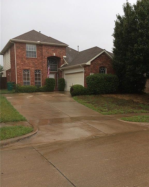 1st image of 513 Briaroaks Dr