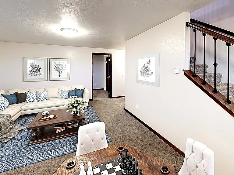 Horizon Properties — Photo 36