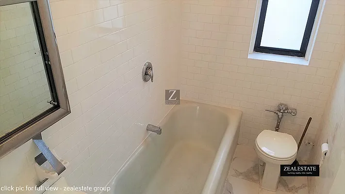 Rented by ZealEstate Group Inc | media 16