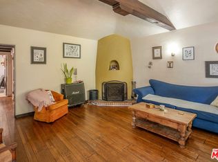 3848 Valleybrink Rd, Los Angeles, CA 90039