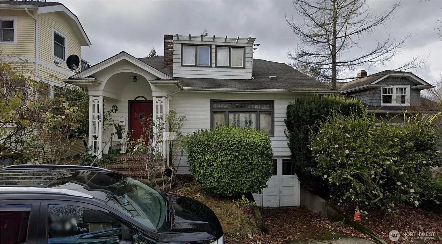 2500 Lorentz Place N photo 1
