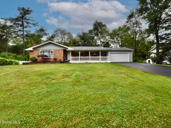 618 Maywood Avenue, Guilderland, NY 12303