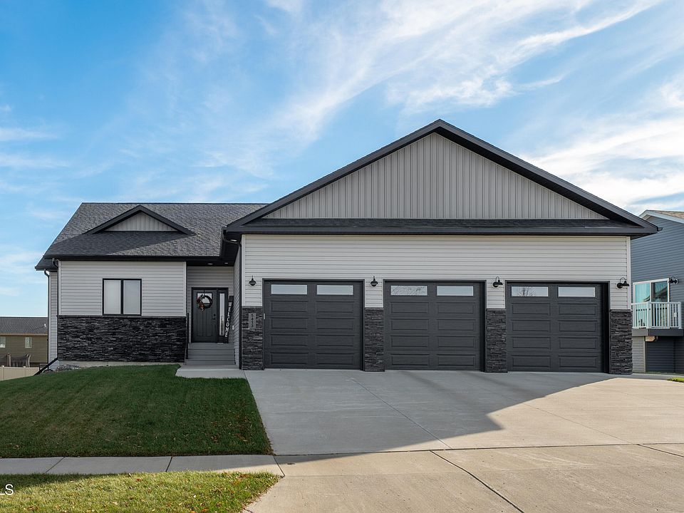 1st image of 5413 Onyx Dr