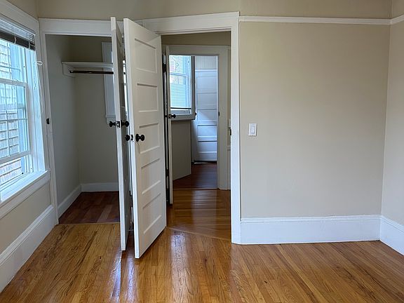 3rd image of 3838 Sacramento St Unit A