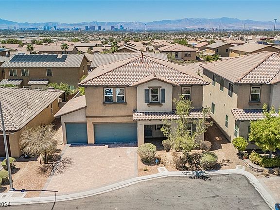 2nd image of 2565 Coral Sky Ct