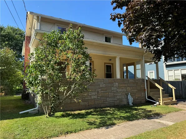 172 Erie St, Brockport, NY 14420