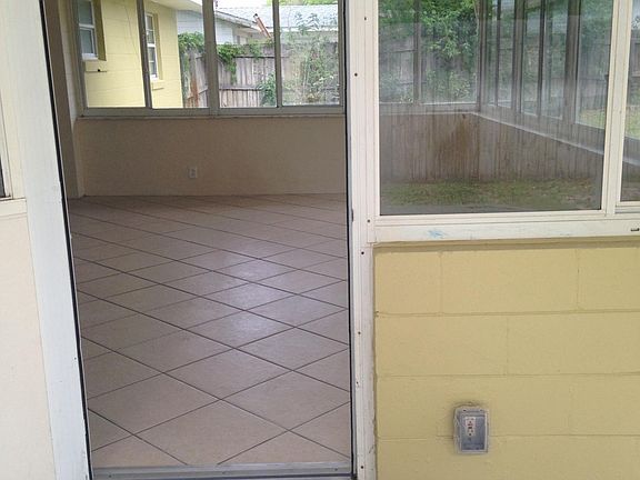 2nd image of 308 Jane Ann St