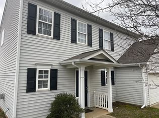 12919 Deaton Hill Dr, Charlotte, NC 28269