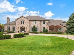 6548 Stockbridge Ln, Long Grove, IL 60047