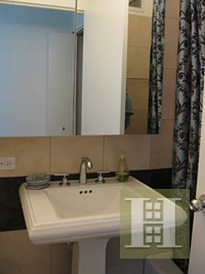 Rented by Halstead Real Estate | media 62