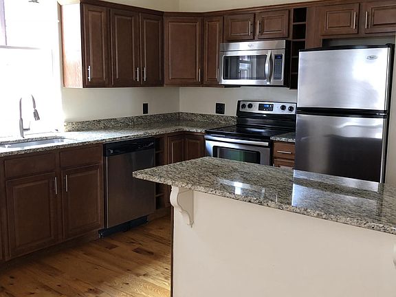 Stainless steel appliances and granite counters