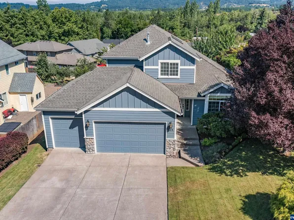 125 Neabeack Hill Dr, Philomath, OR 97370