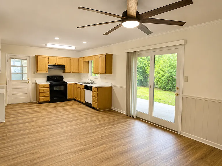 Open Kitchen