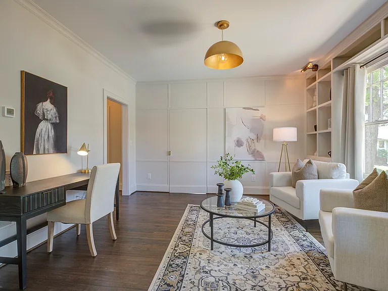 429 W Park Ave — Photo 12