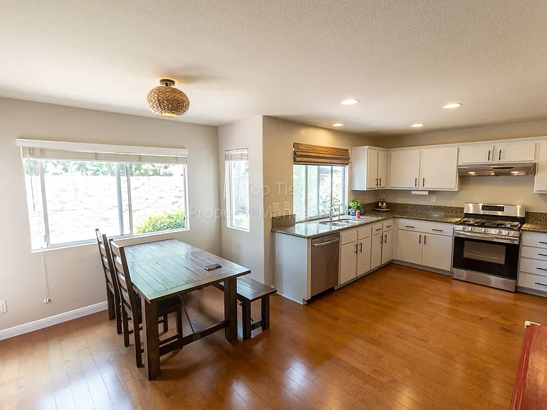317 Spring Canyon Way — Photo 8
