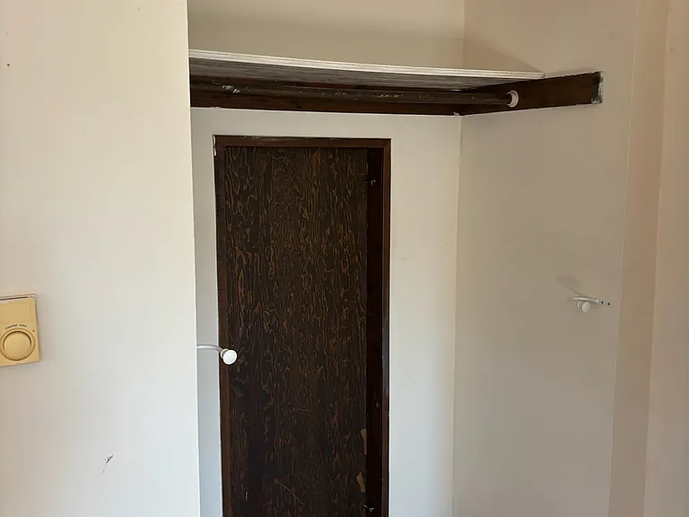 319 N Pinckney St #2 — Photo 6