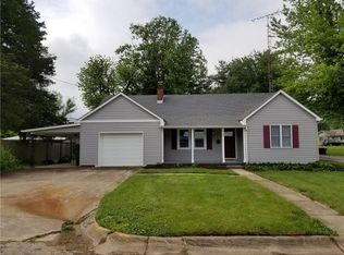 420 Bloomington Rd, Brownstown, IN 47220