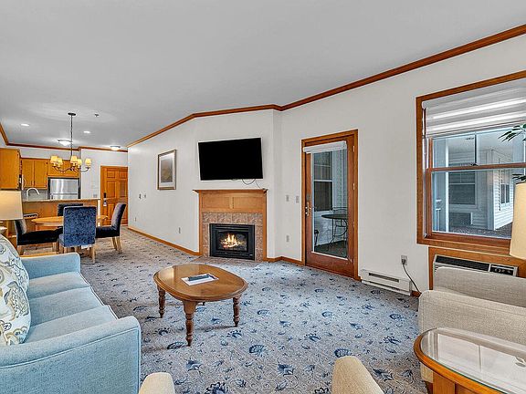 4th image of 101 Osthoff AVENUE #97