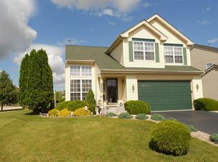 6839 Highgate Rd, Carpentersville, IL 60110