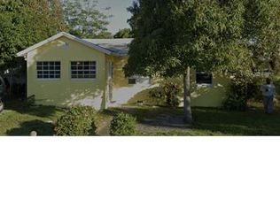 616 W 5th St, Riviera Beach, FL 33404