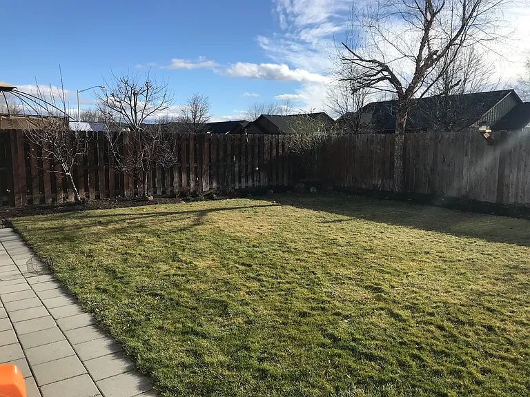 936 NW Spruce Tree Pl — Photo 11