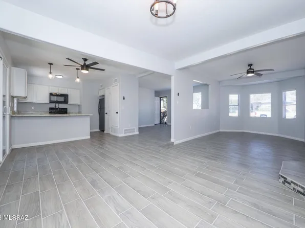 2128 E Alaska St, Tucson, AZ 85706