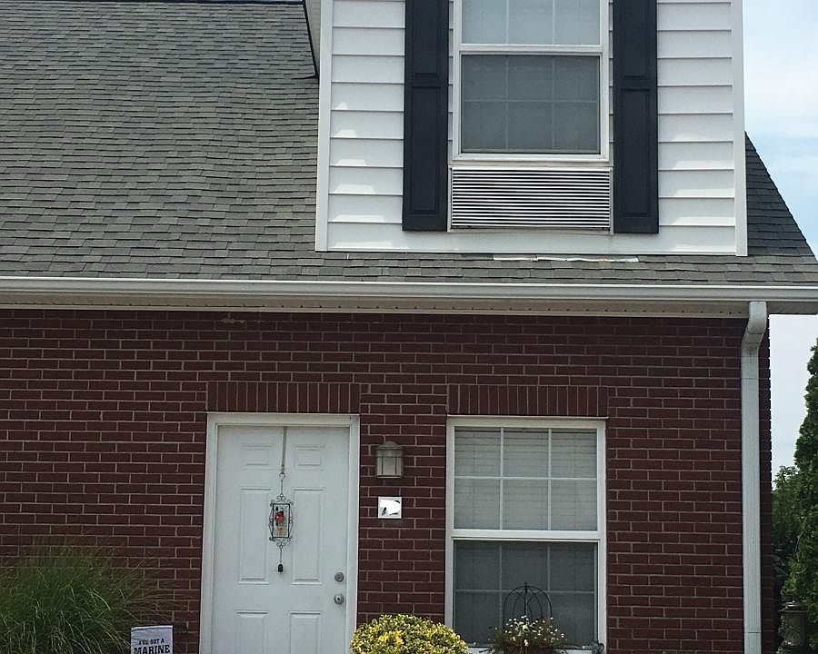 1st image of 123 Center Town Dr
