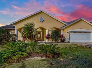 9624 Spring Lake Dr, Clermont, FL 34711