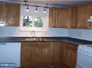 2065 E Hagert St, Philadelphia, PA 19125