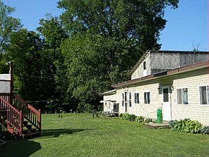 4th image of 14184 School St