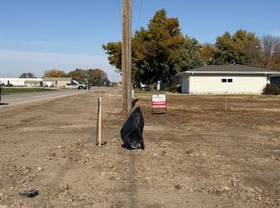 105 N St, Aurora, NE 68818